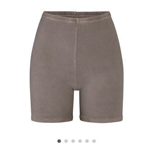 SKIMS Outdoor Biker Shorts